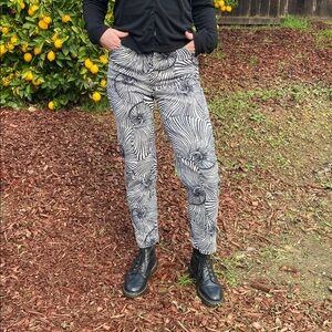 Baum und Pferdgarten Black and White Swirl Abstract Patterned Pant